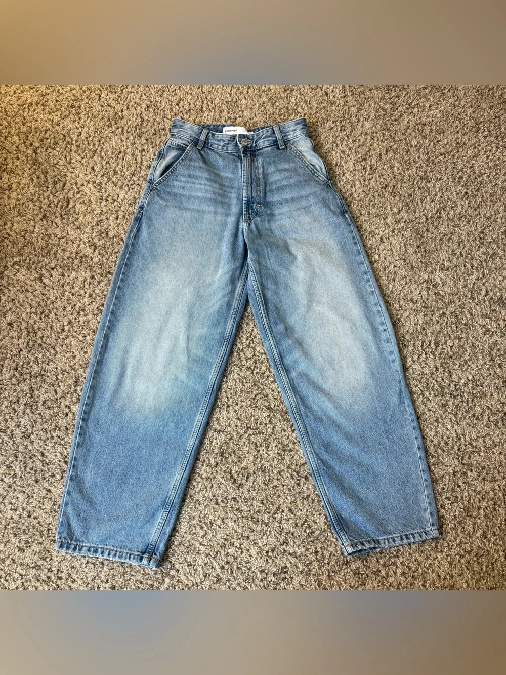 Bershka High Waisted Wide Leg Denim Jeans Y2K/2000s Baggy Size 00 Waist